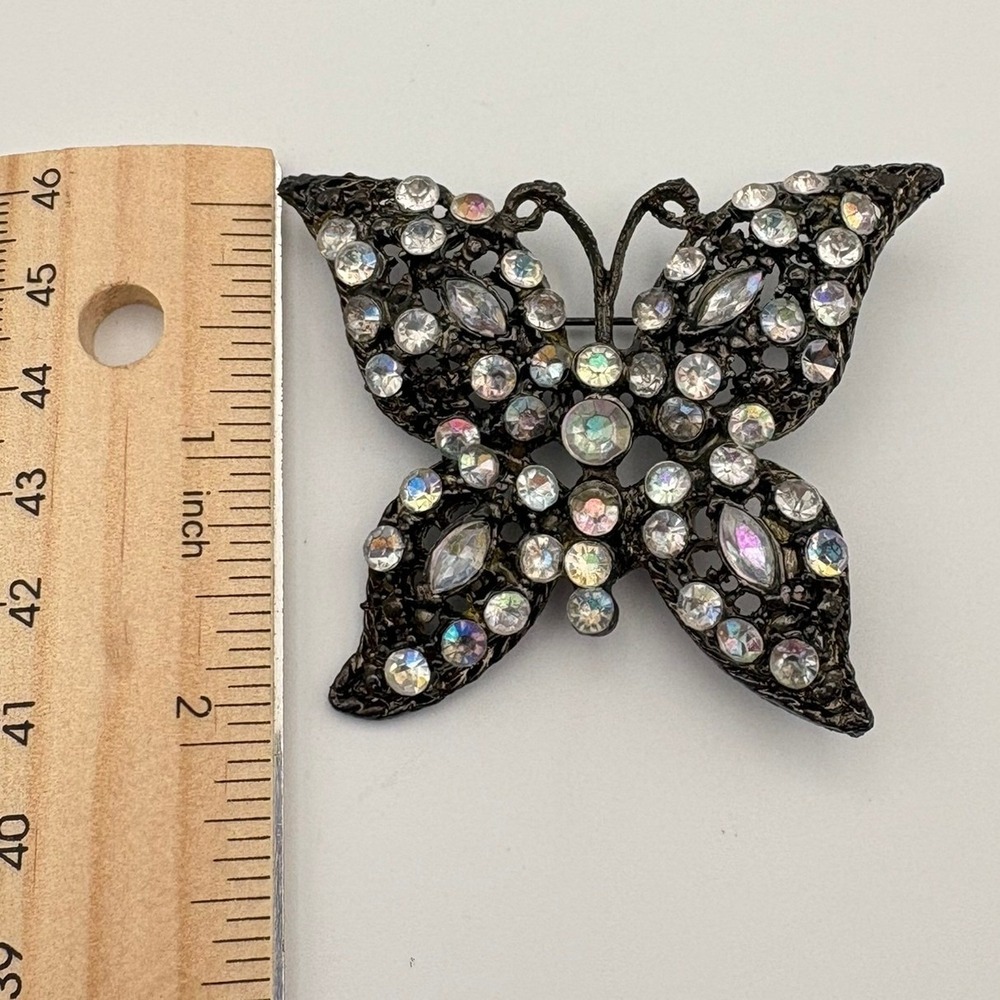 Vintage Aurora Borealis Rhinestone Butterfly Brooch Pin Japanned Black Metal - Picture 6 of 7